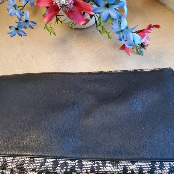 Betsy Johnson Tote - Picture 5 of 5